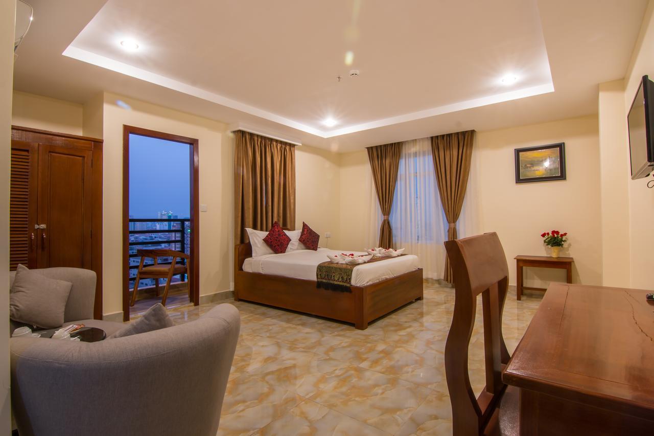 Samnang Laor Phnom Penh Hotel מראה חיצוני תמונה